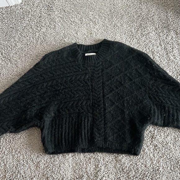Abercrombie and Fitch Women’s Black Sweater - Picture 4 of 6